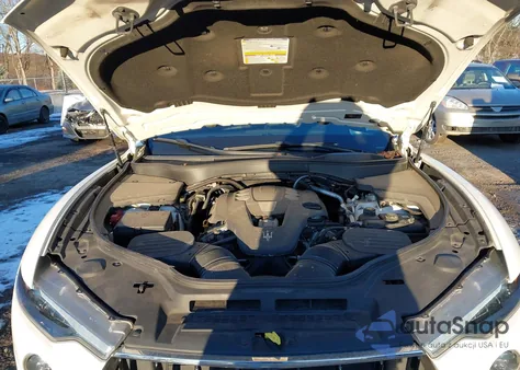 2020 Maserati Levante Gransport из США, поврежденный, VIN ZN661XUS3LX341446